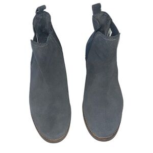 Toms Women size  9 Ella Chelsea Bootie 
Gray-Suede-Pull On